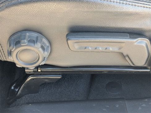 Used 2023 Jeep Wrangler Unlimited Rubicon w/ Cold Weather Group image 15