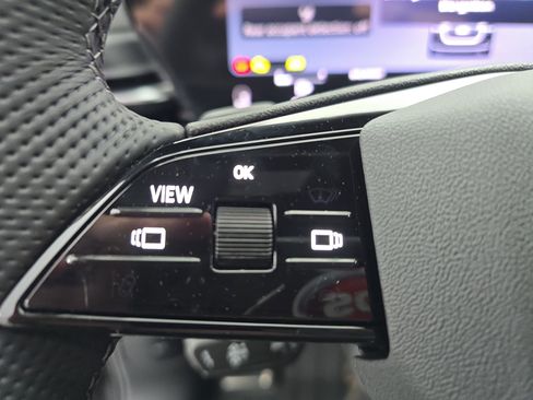 New 2026 Audi SQ5 Premium Plus image 17