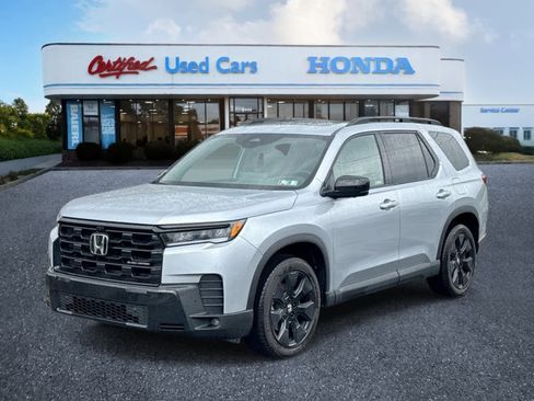 Used 2026 Honda Pilot Black Edition image 1