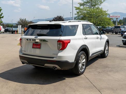 Used 2022 Ford Explorer Limited AWD/4WD image 7