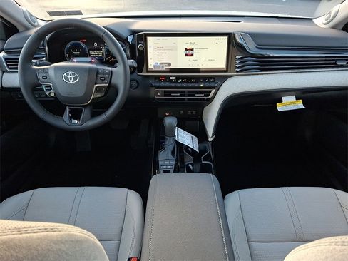 New 2026 Toyota Camry XLE image 10