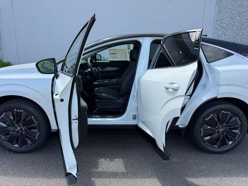 New 2026 Nissan Murano Platinum w/ Cargo Package AWD/4WD image 20