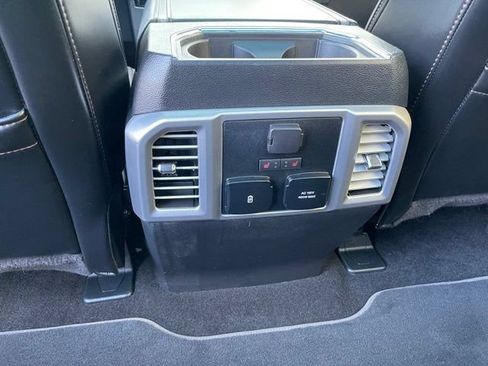Used 2018 Ford F150 Platinum w/ Equipment Group 701A Luxury AWD/4WD image 22