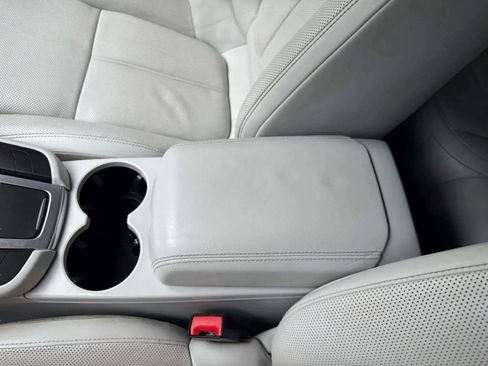 Used 2018 Porsche Macan GTS image 31