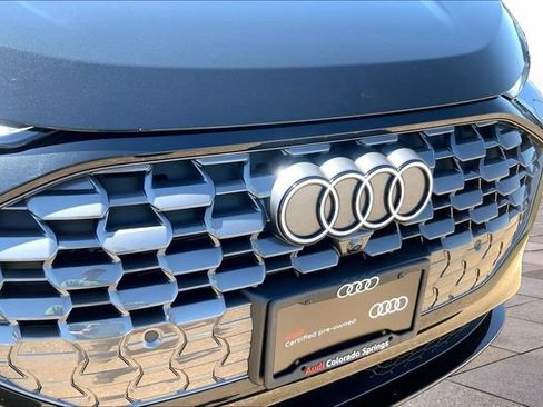 Used 2025 Audi Q5 Premium Plus w/ Premium Plus AWD/4WD image 30
