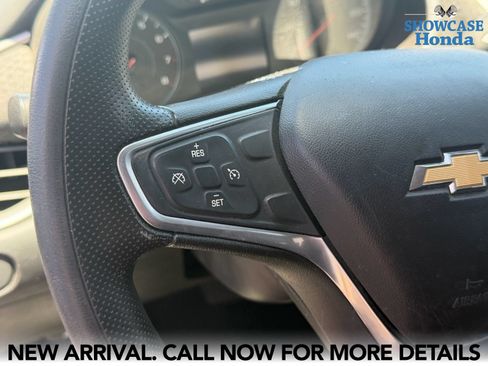 Used 2022 Chevrolet Malibu LT FWD image 13