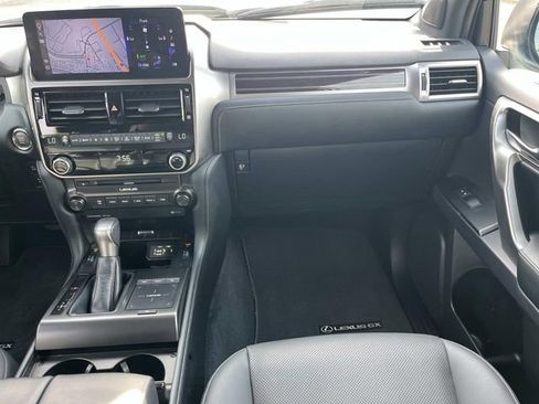 Used 2023 Lexus GX 460 Premium w/ Premium Package AWD/4WD image 13