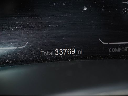 Used 2022 BMW X7 xDrive40i w/ M Sport Package image 19