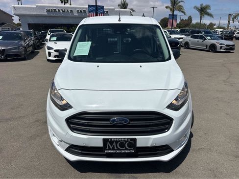 Used 2022 Ford Transit Connect XLT FWD image 2