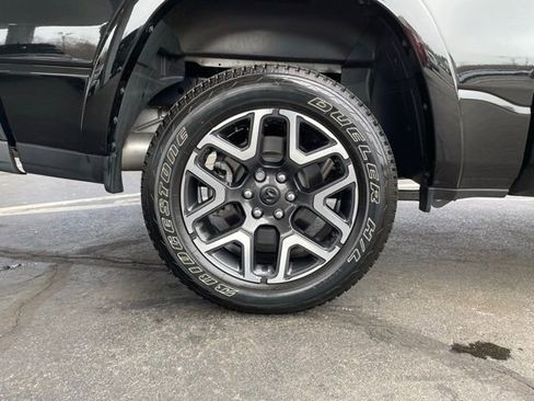Used 2026 RAM 1500 Laramie w/ Sport Appearance Package AWD/4WD image 37