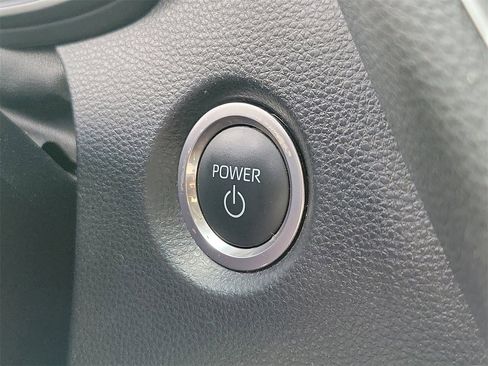 Used 2023 Toyota Corolla SE image 29