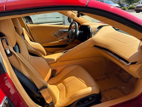 Used 2021 Chevrolet Corvette Stingray Premium Conv w/ 3LT RWD image 9