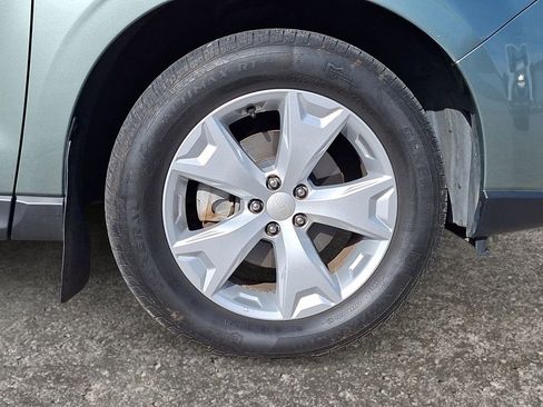 Used 2015 Subaru Forester 2.5i Premium image 7