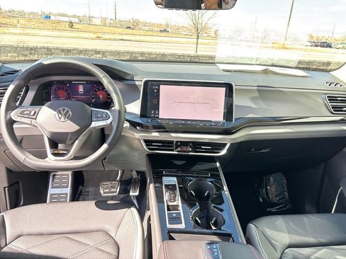 New 2026 Volkswagen Atlas Peak Edition image 20