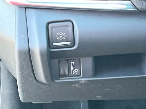 Used 2024 Cadillac CT4 Luxury image 10