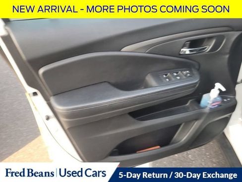 Used 2017 Honda Pilot EX-L image 10