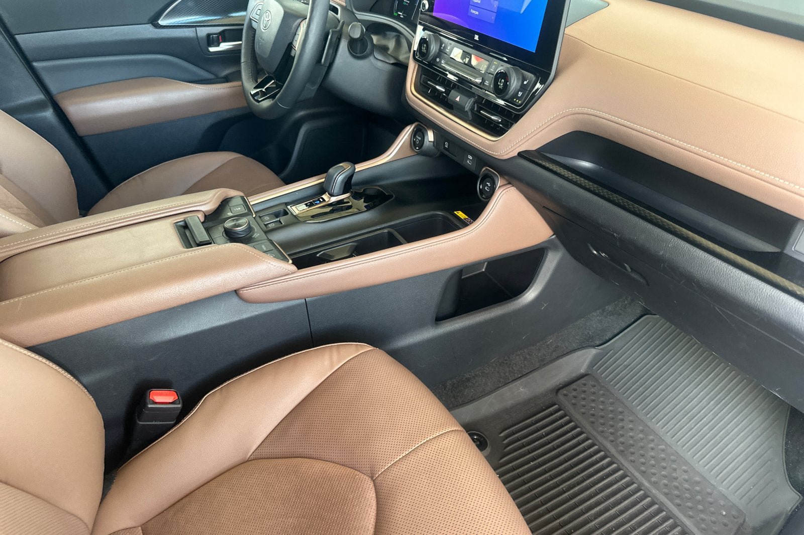 New 2026 Toyota Grand Highlander AWD Hybrid image 57