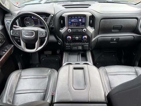 Used 2022 GMC Sierra 2500 Denali w/ Technology Package AWD/4WD image 11
