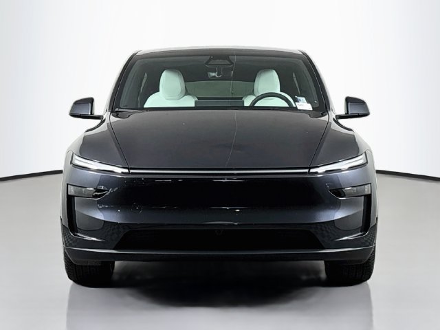 Used 2026 Tesla Model Y Long Range AWD/4WD image 2