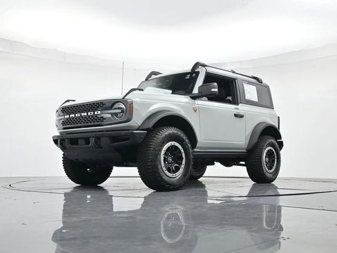 Certified 2023 Ford Bronco Badlands image 36