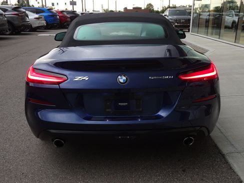 Used 2020 BMW Z4 sDrive30i w/ Convenience Package RWD image 6