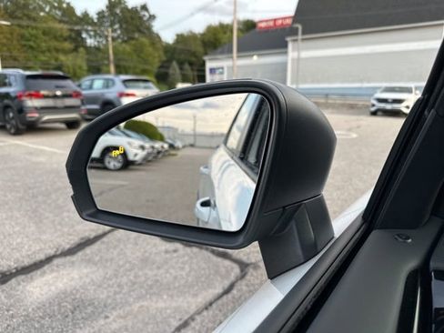 Certified 2022 Volkswagen Taos S w/ IQ Drive S Package image 15