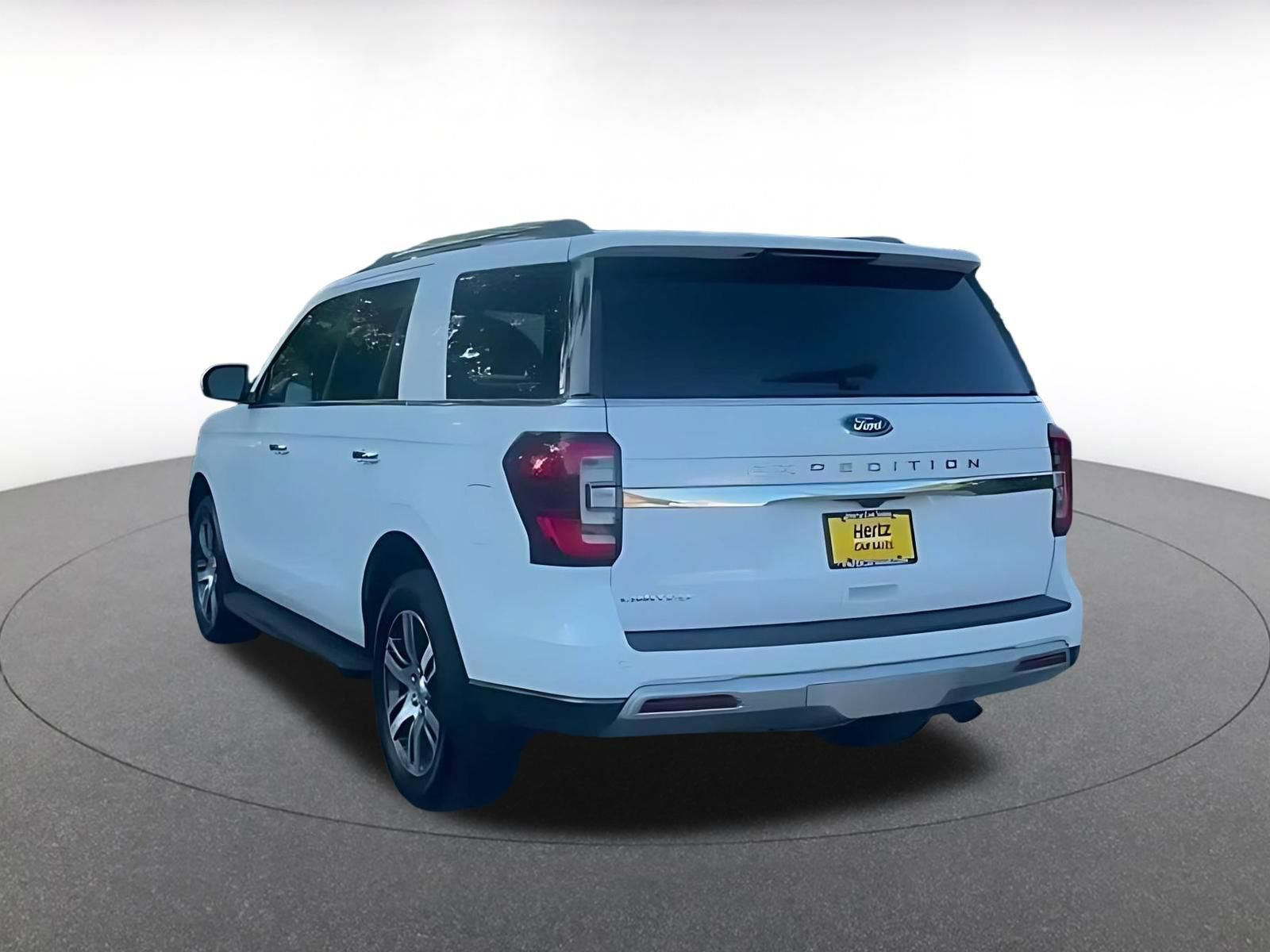 Used 2024 Ford Expedition Limited RWD image 10