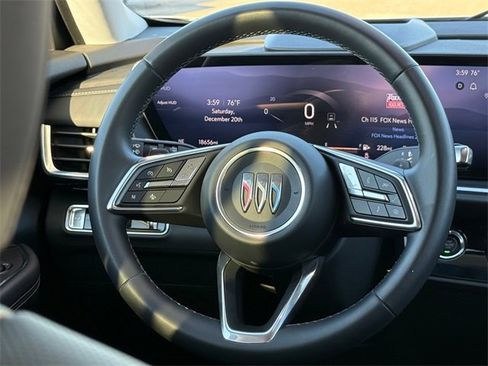 Used 2025 Buick Envision Preferred image 27