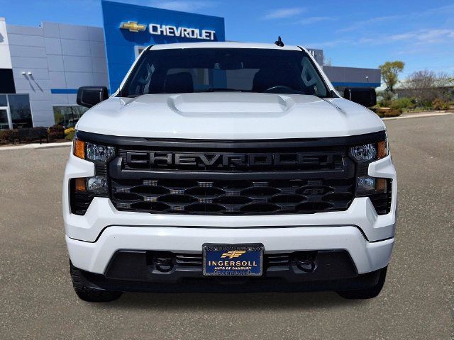 Used 2023 Chevrolet Silverado 1500 Custom AWD/4WD image 24