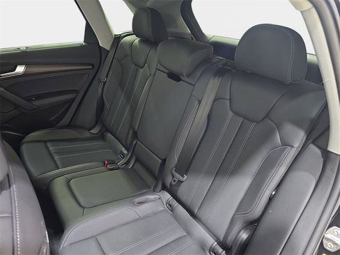 Certified 2025 Audi Q5 2.0T Premium Plus w/ Premium Plus Package image 15