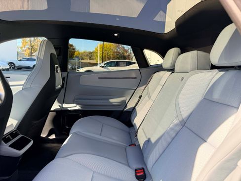 New 2026 Polestar Polestar 4 image 15