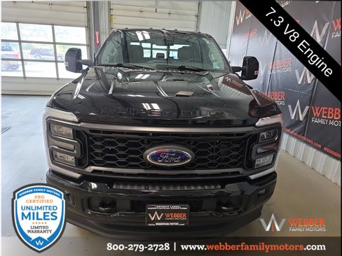 Used 2024 Ford F350 Lariat w/ Sport Appearance Package AWD/4WD image 3