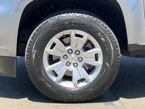 Used 2022 Chevrolet Colorado LT RWD image 26