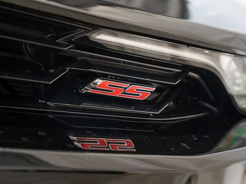 Used 2021 Chevrolet Camaro SS image 4