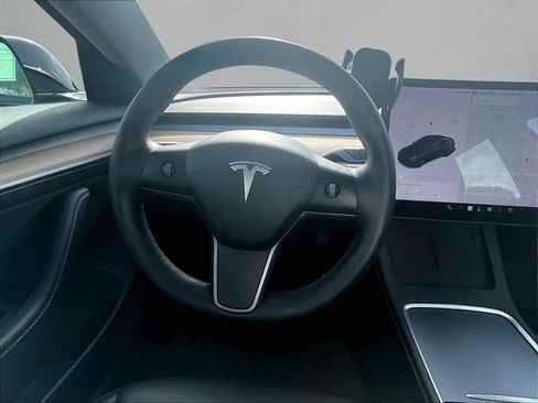 Used 2021 Tesla Model 3 Long Range AWD/4WD image 7