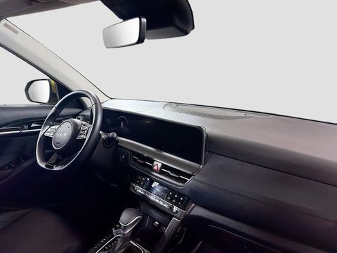 Used 2024 Kia Seltos SX w/ SX Sunroof Package AWD/4WD image 32