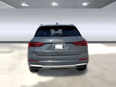 Used 2020 Audi Q3 2.0T Premium Plus w/ Premium Plus Package AWD/4WD image 10