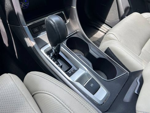 Used 2019 Subaru Ascent Limited AWD/4WD image 21