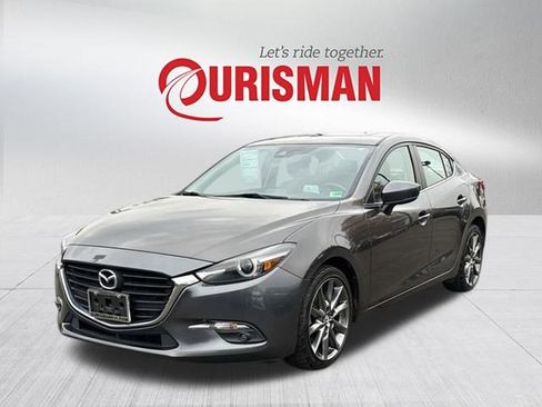 Used 2018 MAZDA MAZDA3 Grand Touring image 3