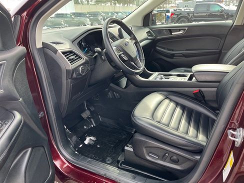 Used 2022 Ford Edge SEL w/ Convenience Package image 9