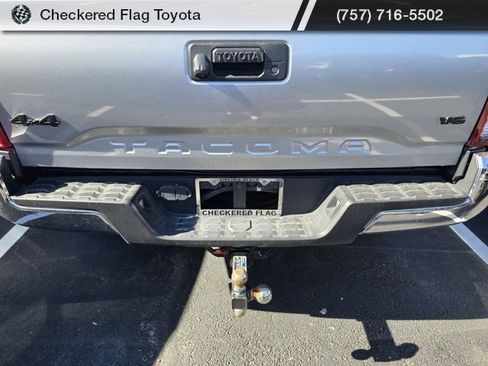 Used 2022 Toyota Tacoma SR5 image 8