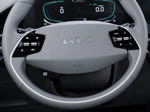 New 2026 Kia Niro EX image 22