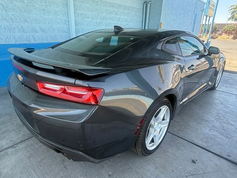 Used 2016 Chevrolet Camaro LT RWD image 3