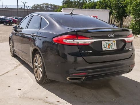 Used 2017 Ford Fusion Platinum image 7