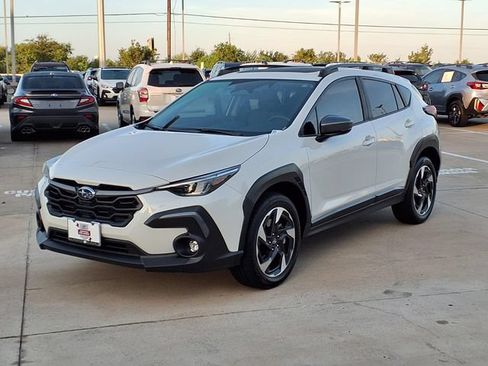Certified 2025 Subaru Crosstrek 2.5i Limited w/ Popular Package #3A AWD/4WD image 3