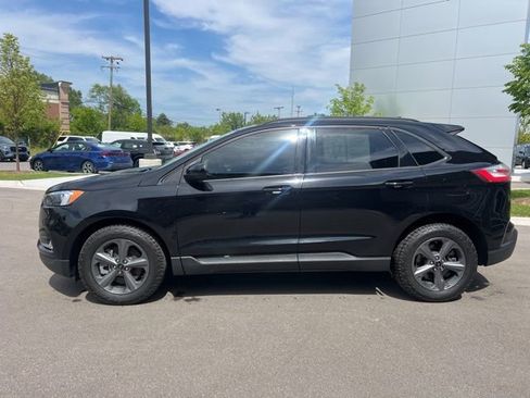 Used 2023 Ford Edge SEL w/ Sport Appearance Package AWD/4WD image 8