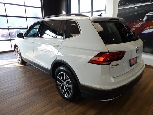 Used 2020 Volkswagen Tiguan SE image 8