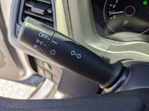 Used 2022 Honda HR-V LX image 34