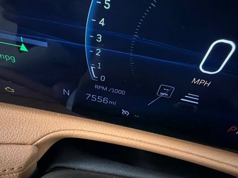 Used 2024 Cadillac XT4 Sport AWD/4WD image 33