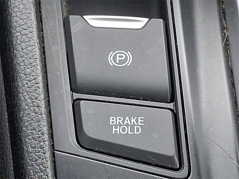 Used 2018 Honda CR-V LX image 18